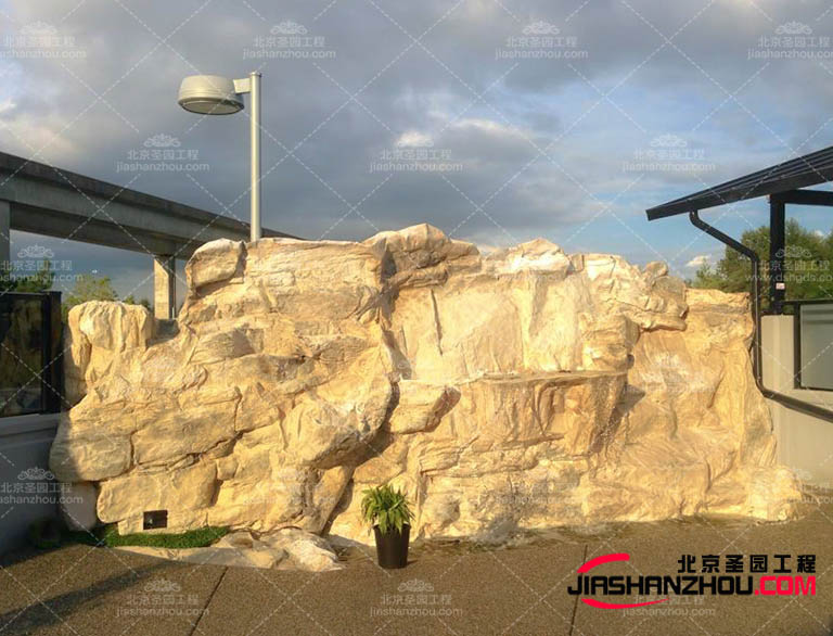 塑石假山.jpg 塑石假山