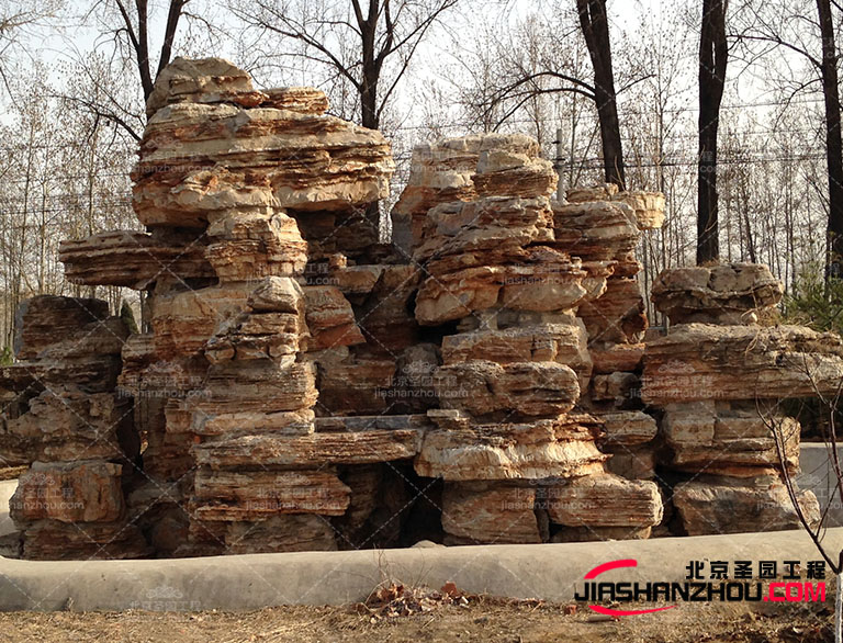 塑石假山.jpg 塑石假山