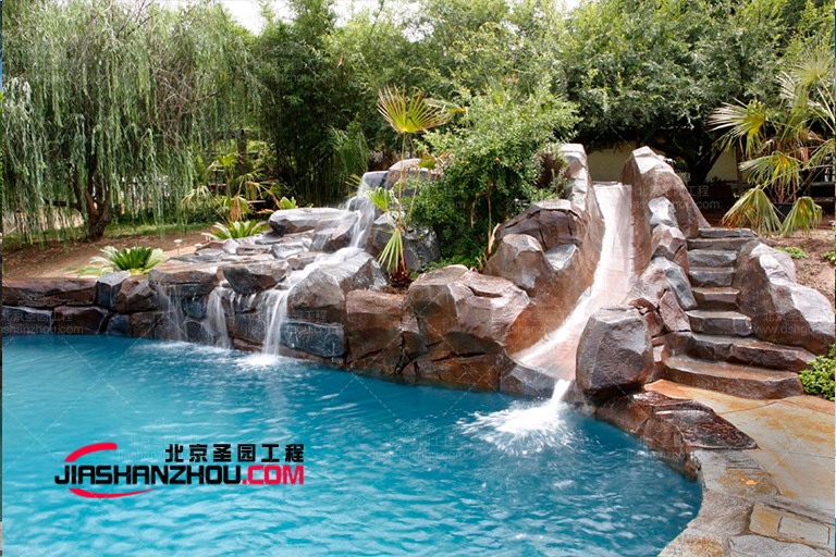 塑石假山.jpg 塑石假山.jpg