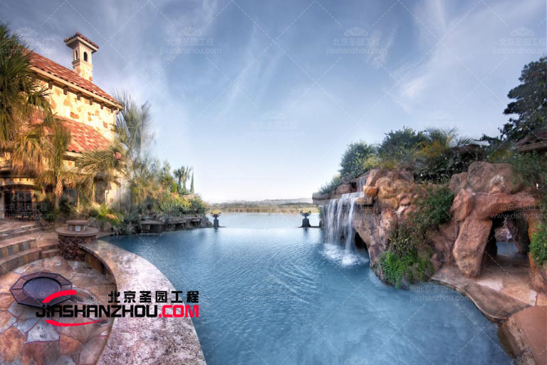 仿真假山.jpg 仿真假山.jpg